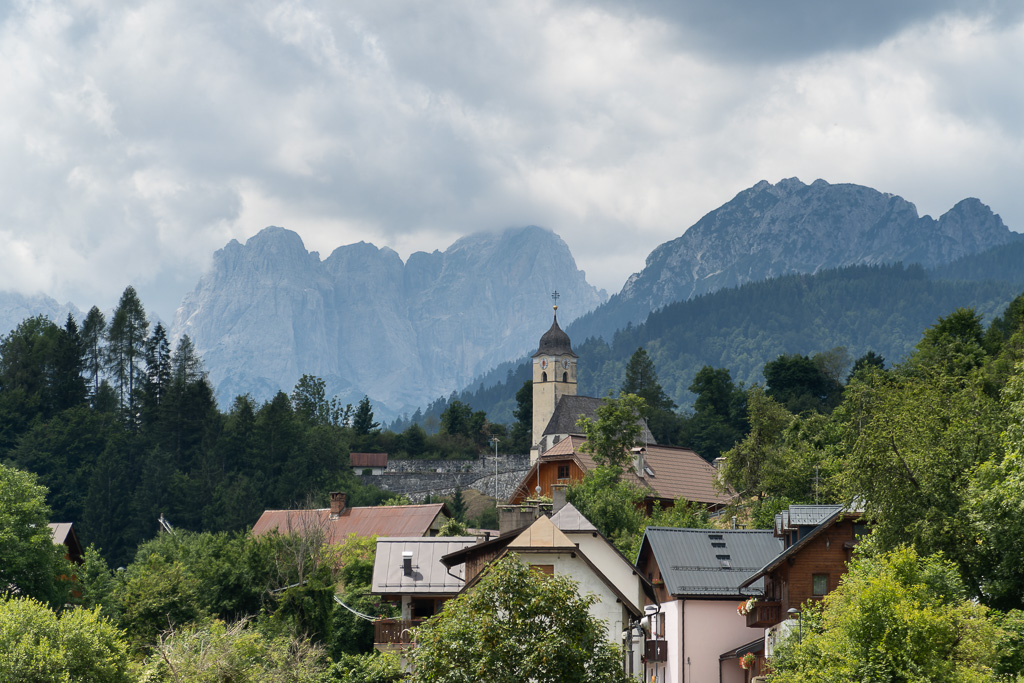 Kilátás a hegyekre Coccauban