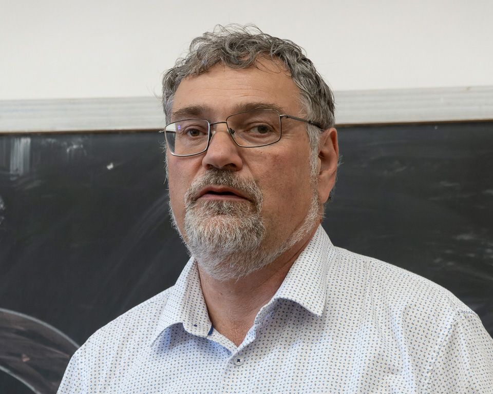 Köblös József