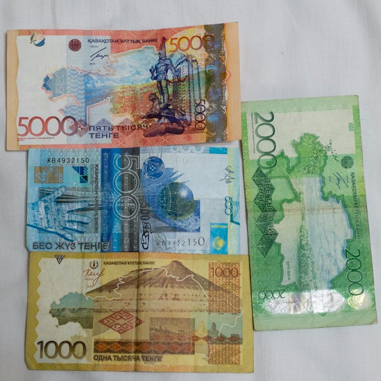 ... kazah tengék.